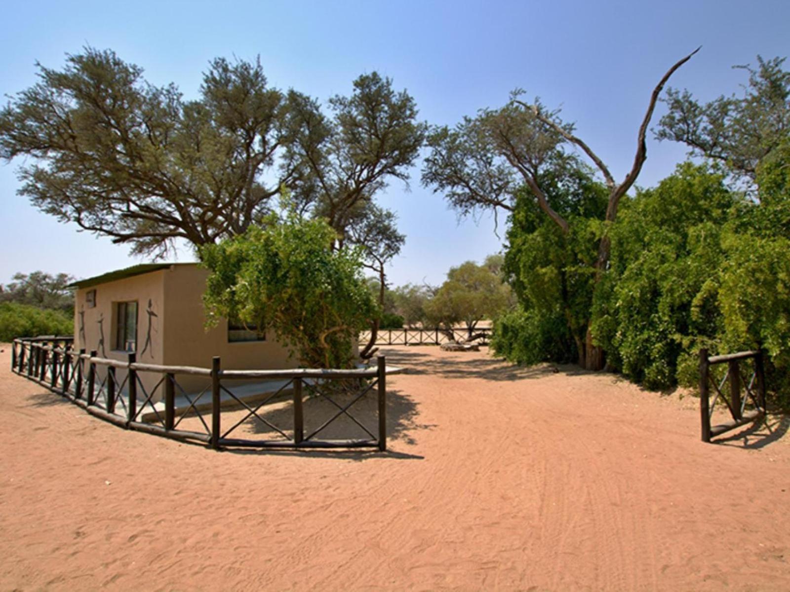 Brandberg White Lady Lodge Uis Zewnętrze zdjęcie